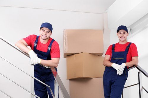 Why choose a local removals company in Stockwell