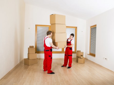 Reliable local moving service in Stockwell with organized van transport