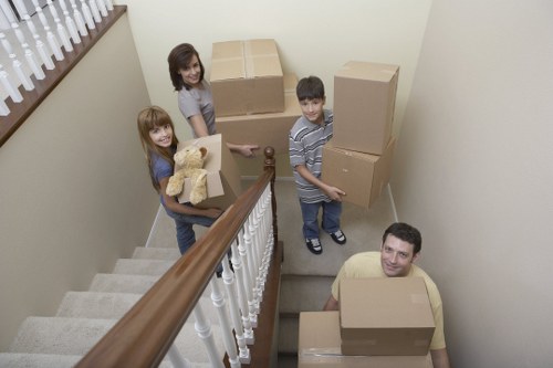 Local moving support near Stockwell streets and flats